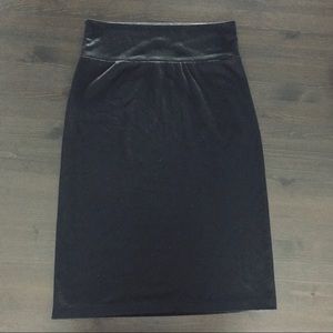 Black Pull On Pencil Skirt